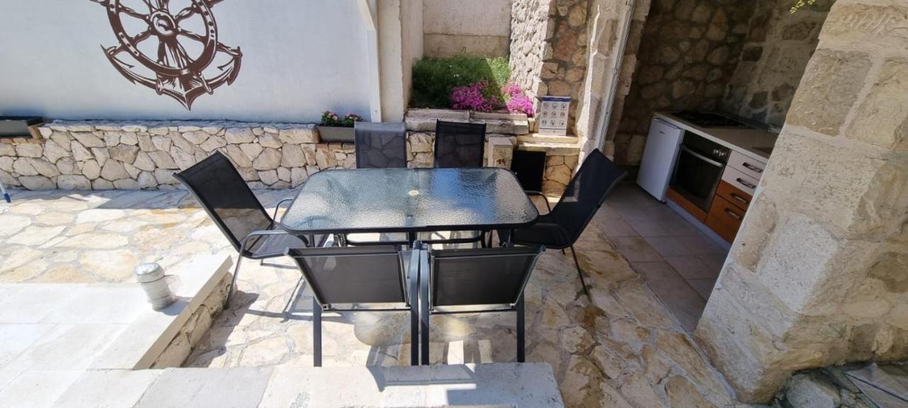Apartman Magas With Private Pool Vinjerac Exterior foto